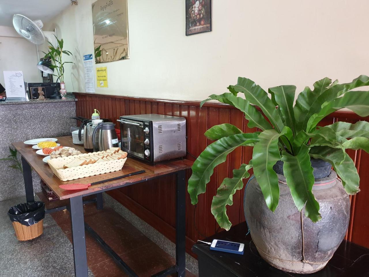 Janory Residence Battambang By The Sanctuary Villa Luaran gambar