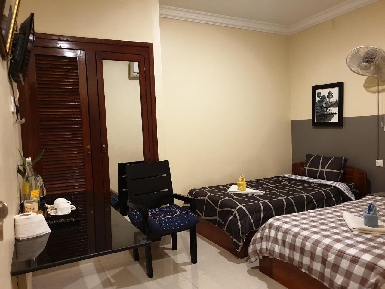 Janory Residence Battambang By The Sanctuary Villa Luaran gambar